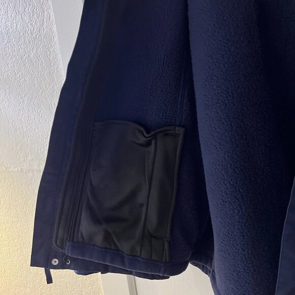 Dryvent Winter Jacket - Picture 9 of 14